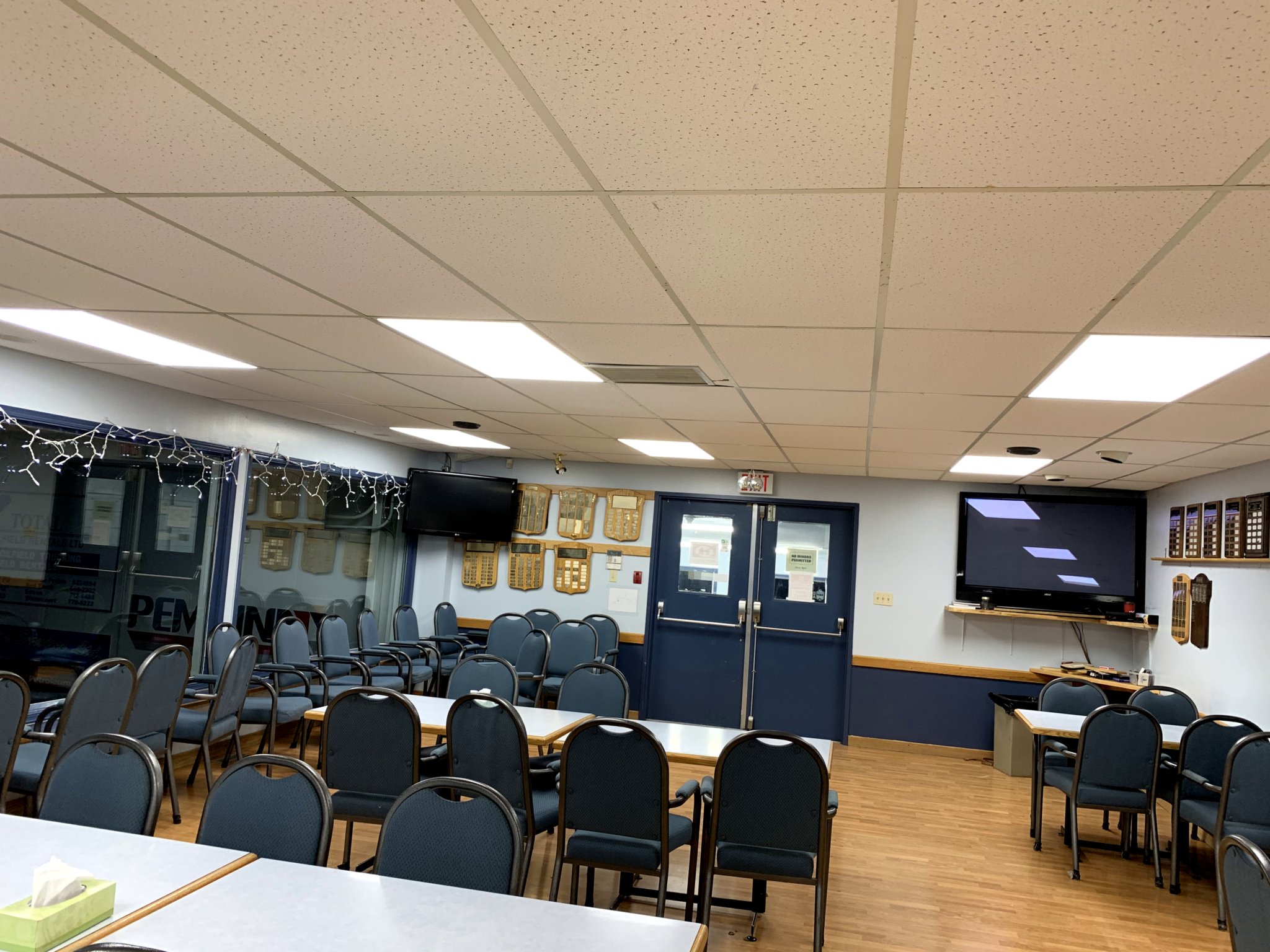 Polar Palace Hockey Arena Lighting Retrofit | MCCAC